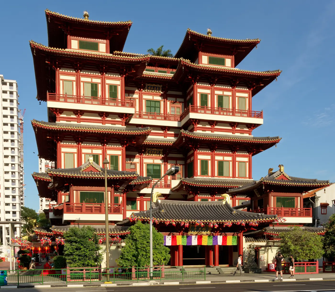 Singapore Essential — Chinatown: The Neighborhood That Built a City